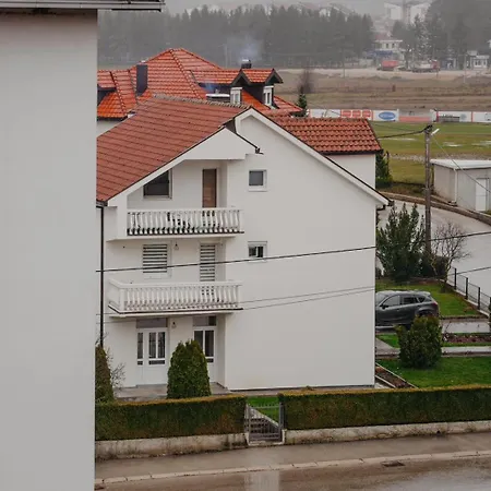 Stan Na Dan Zora * Nevesinje