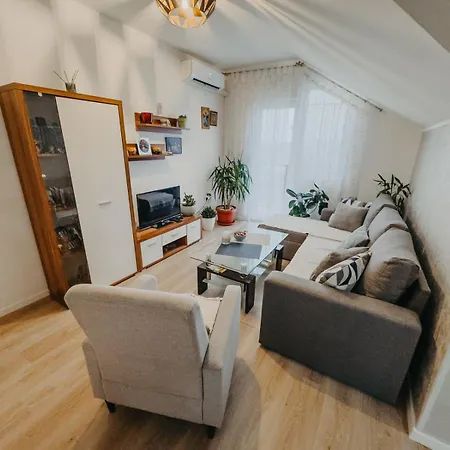 Apartment Stan Na Dan Zora Nevesinje